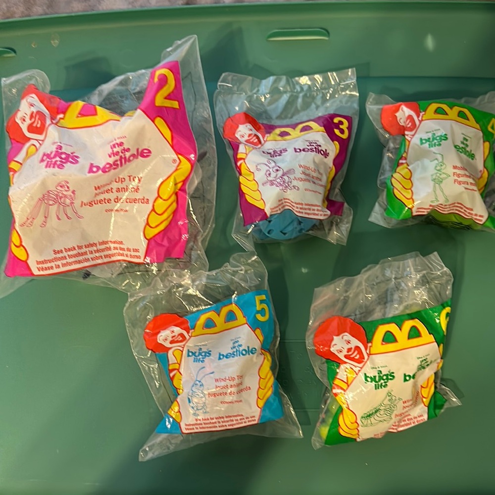 NWT Vintage McDonald's Disney Pixar Bug’s Life Happy Meal set of 5 pieces